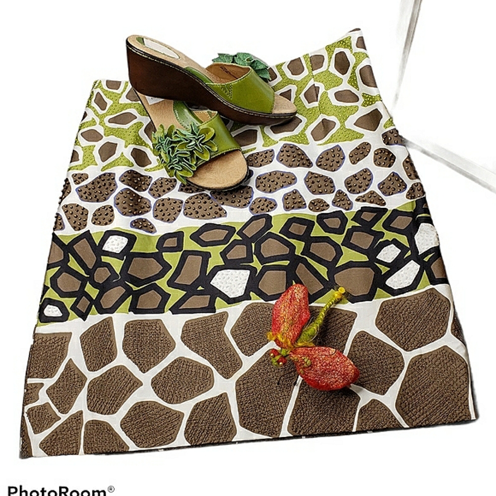 Carlisle Pencil Skirt Maximalist 8 Bold Abstract Giraffe Animal Beaded Dopamine